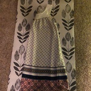 Really pretty spring dress